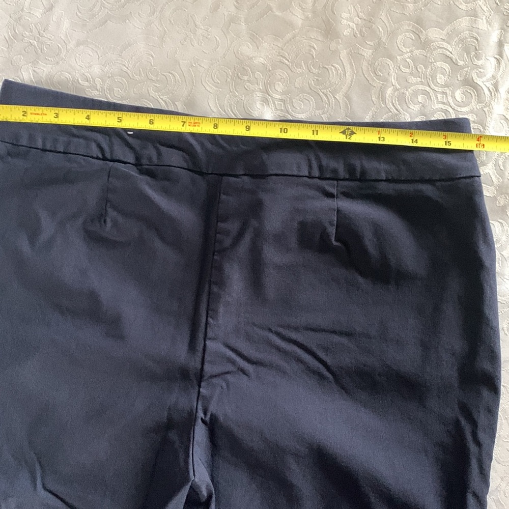 Chico’s size 1 shorts - Picture 8 of 14